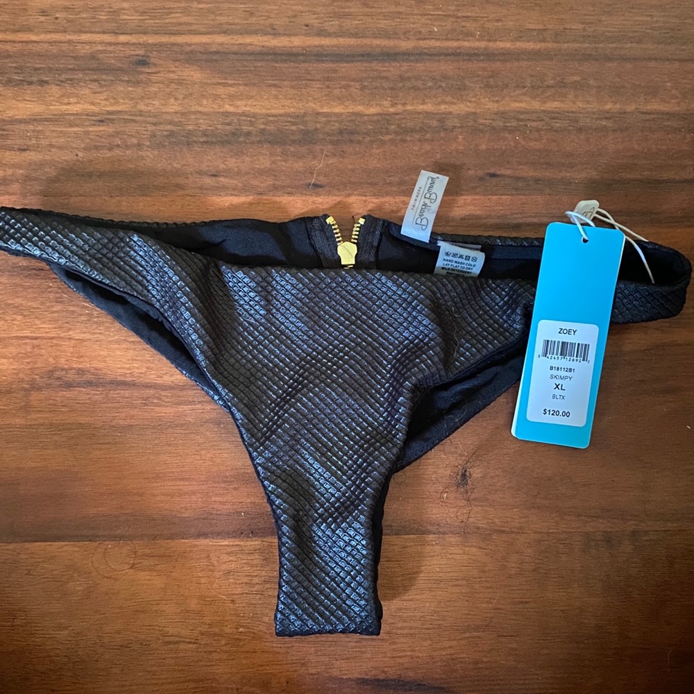 Beach bunny swimwear ‘zoey’ bottom